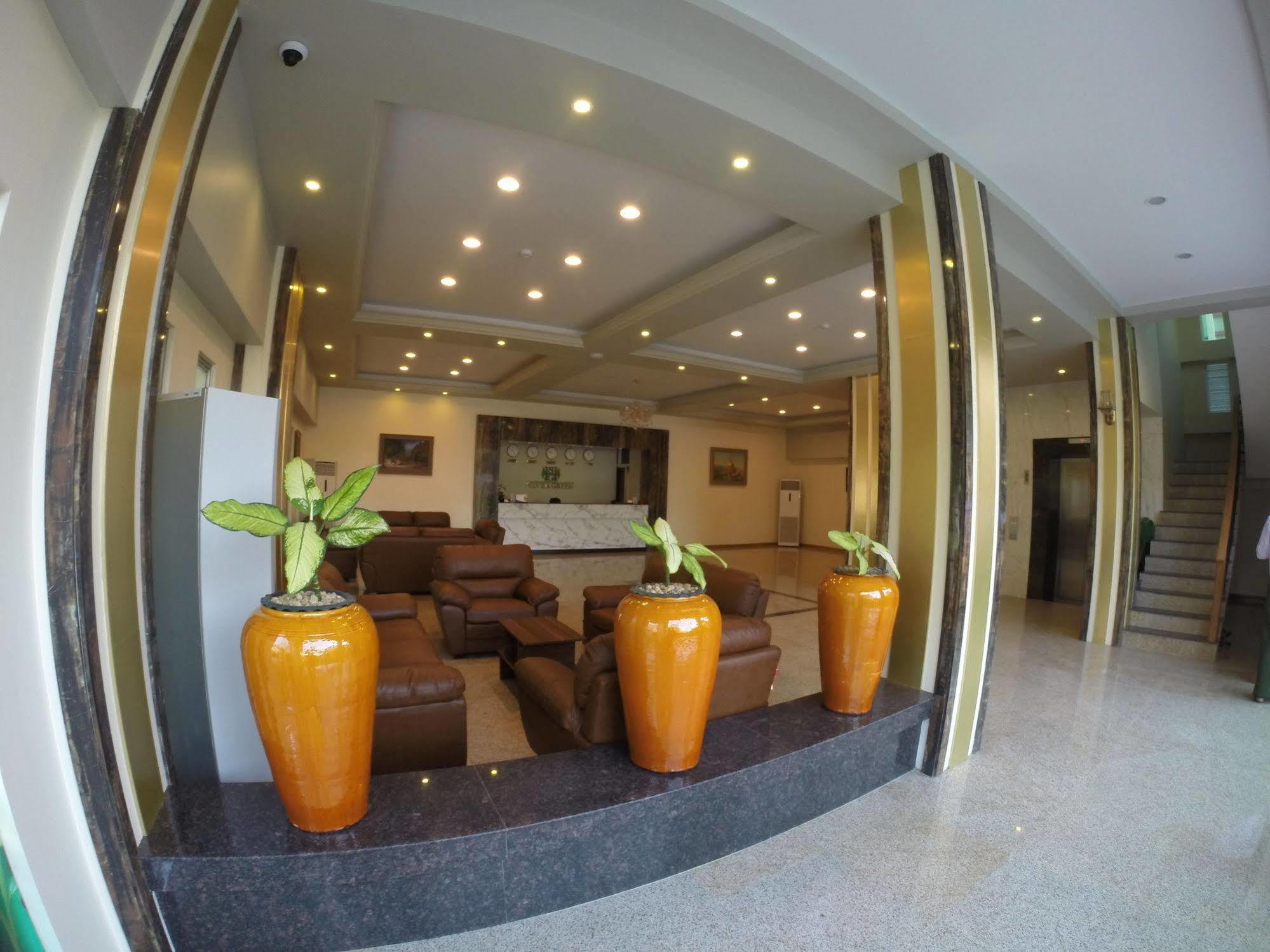 Silver Green Hotel Yangon Esterno foto