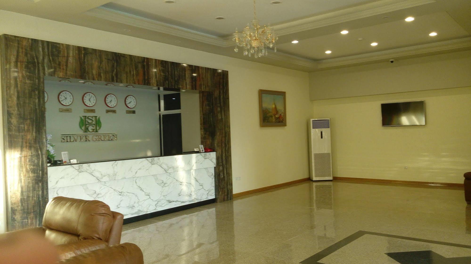 Silver Green Hotel Yangon Esterno foto