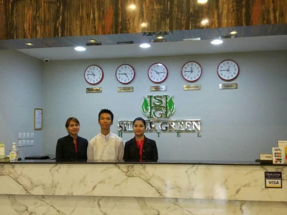 Silver Green Hotel Yangon Esterno foto