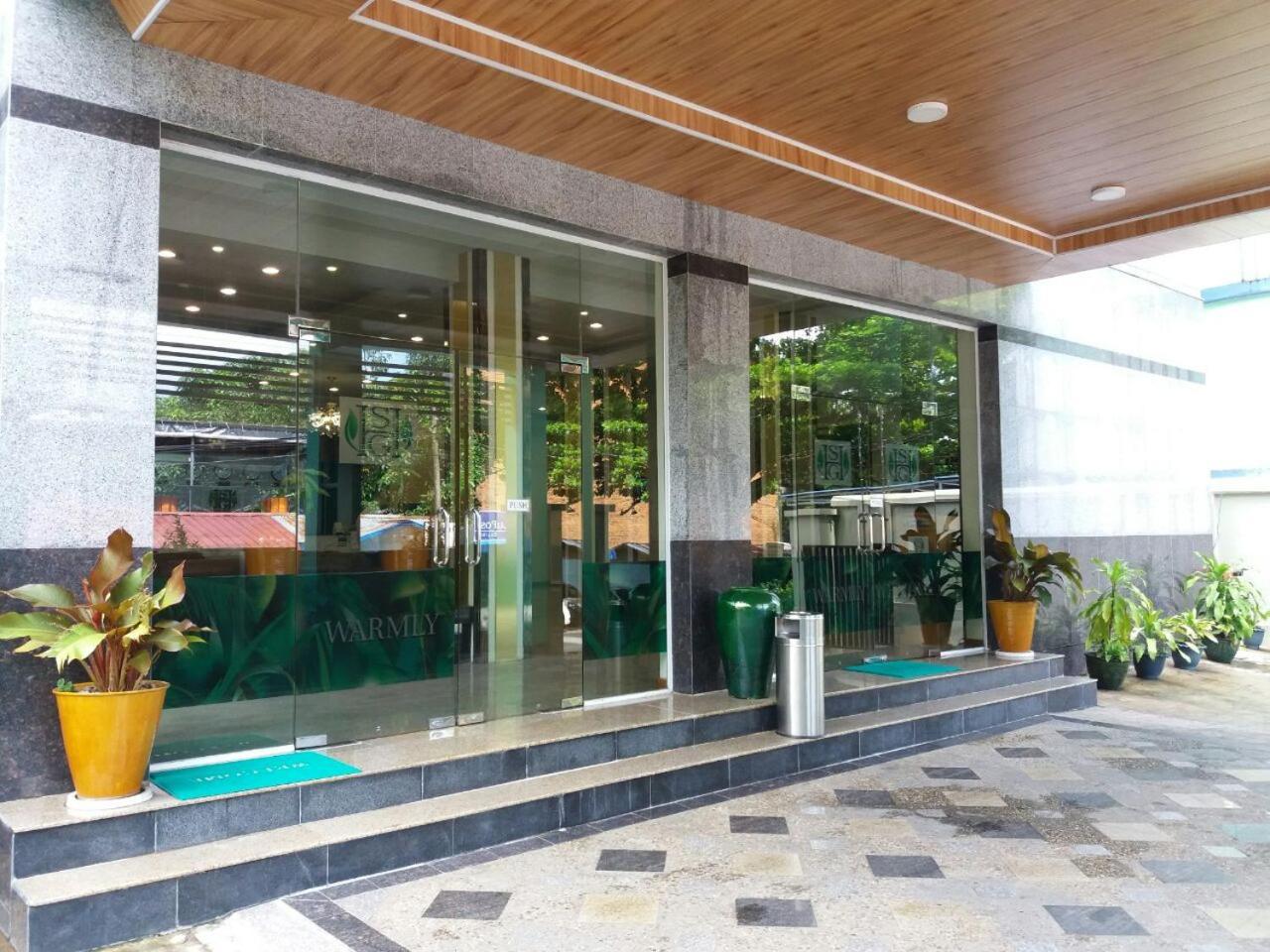 Silver Green Hotel Yangon Esterno foto